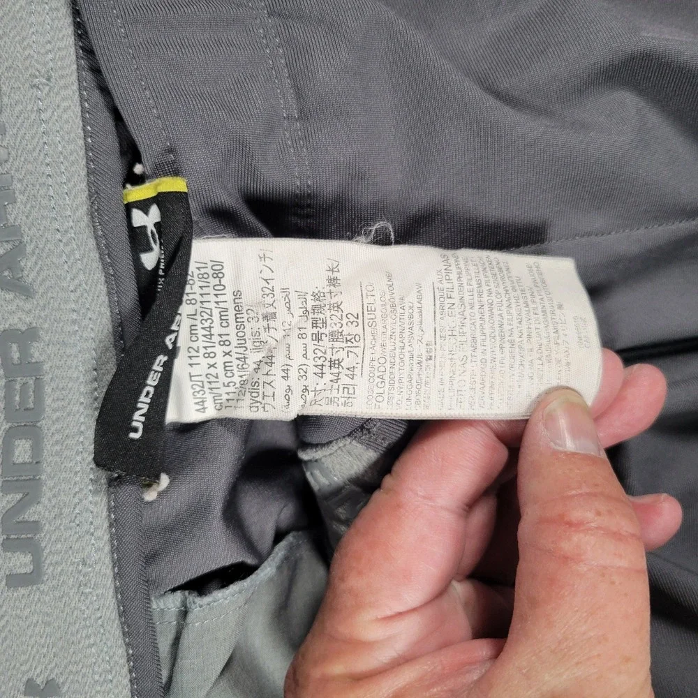 Under Armour Golf Pants Mens 44/32 Gray Loose Fit Performance Trousers